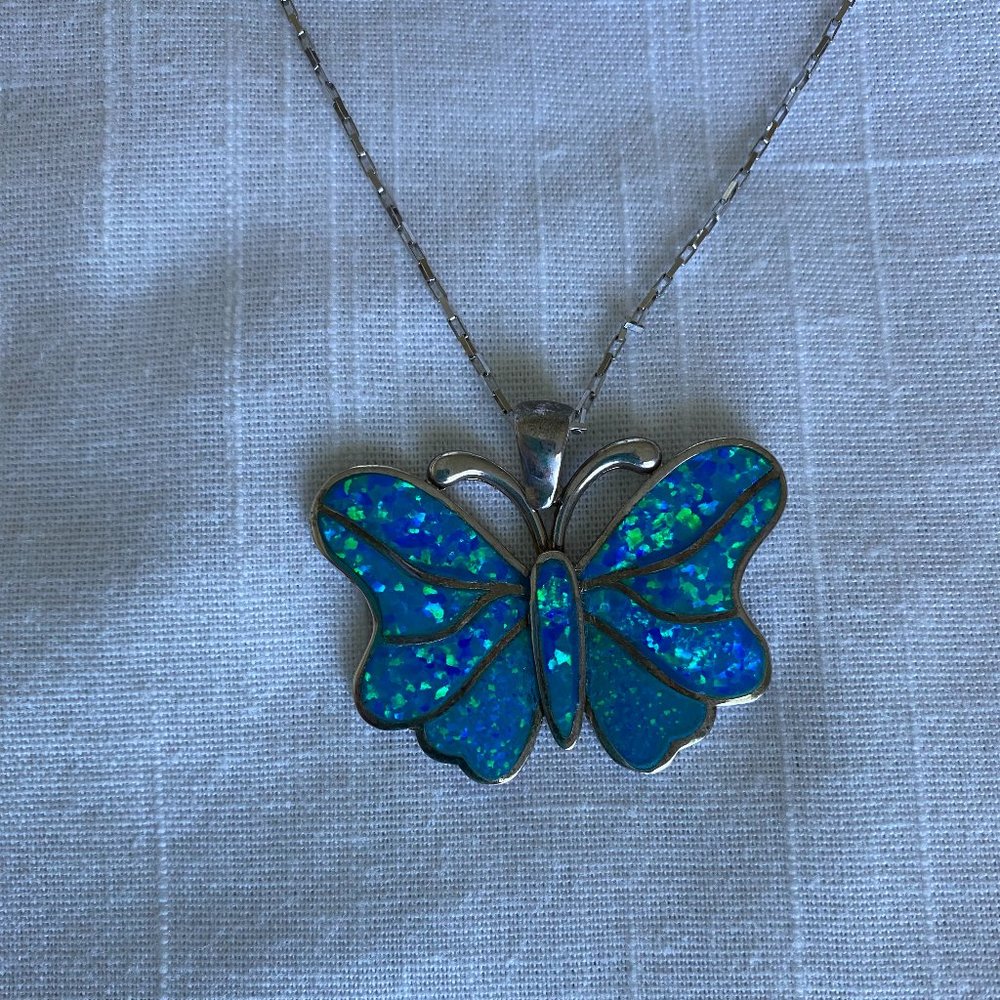 Blue, Aquamarine and Silver Butterfly With Silver Chain Necklace NWOT